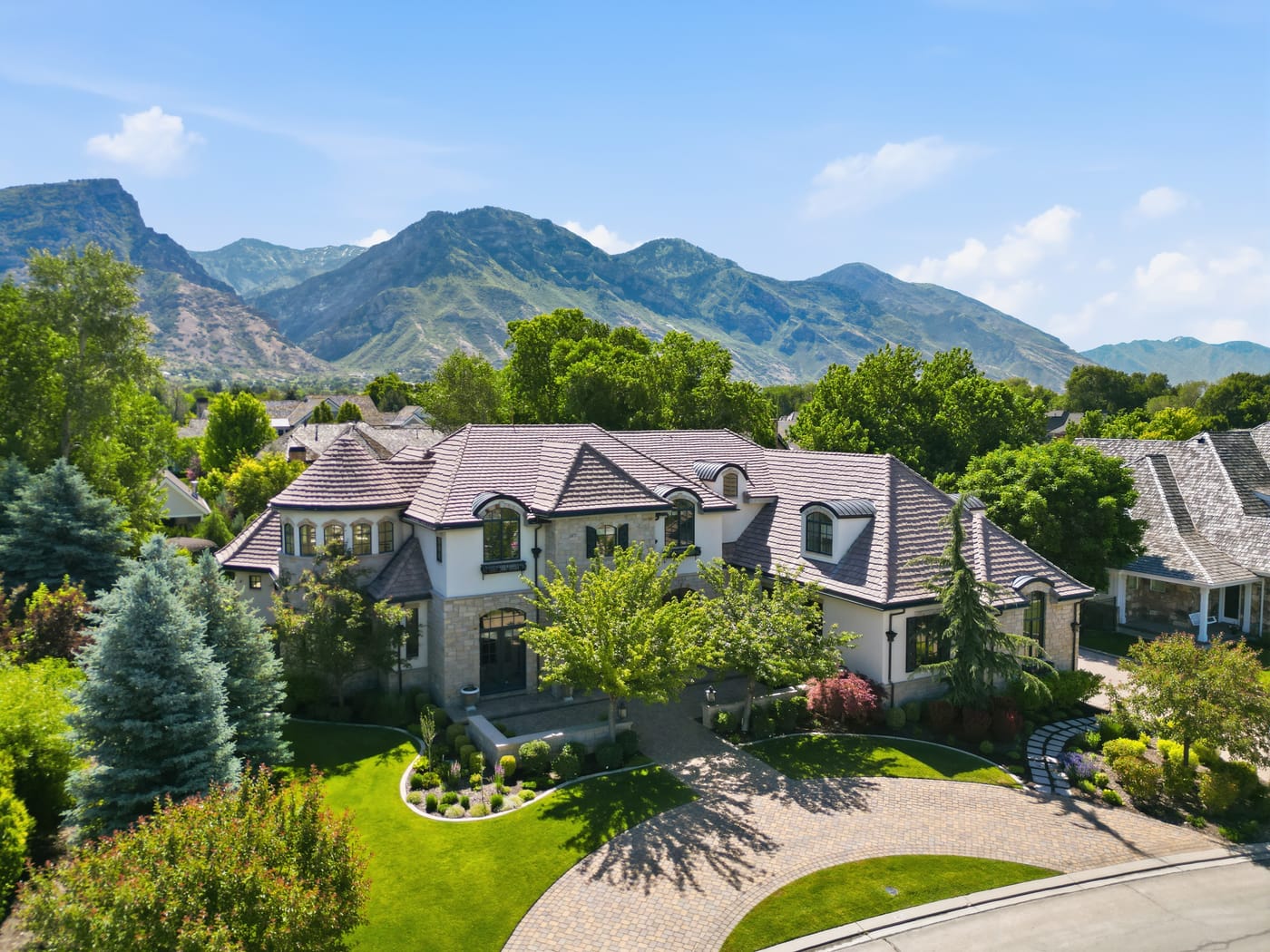 Daytime exterior photo before editing